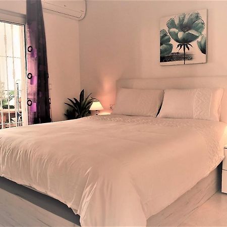 Fabulous 2 Bed 2 Bath Apartment ! Вильямартин Экстерьер фото