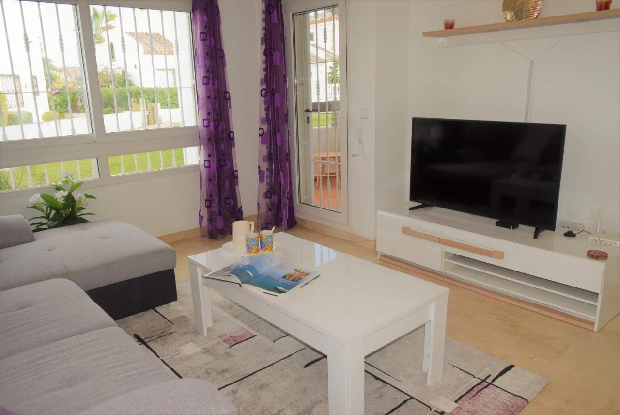 Fabulous 2 Bed 2 Bath Apartment ! Вильямартин Экстерьер фото