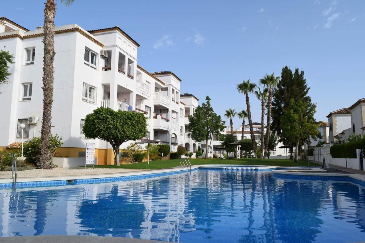 Fabulous 2 Bed 2 Bath Apartment ! Вильямартин Экстерьер фото