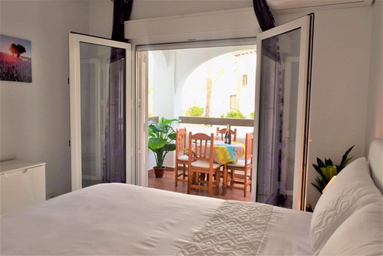 Fabulous 2 Bed 2 Bath Apartment ! Вильямартин Экстерьер фото